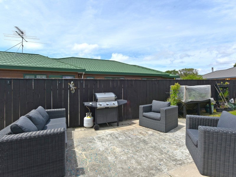 3 Louis Street, Trentham, Upper Hutt - Carousel 2