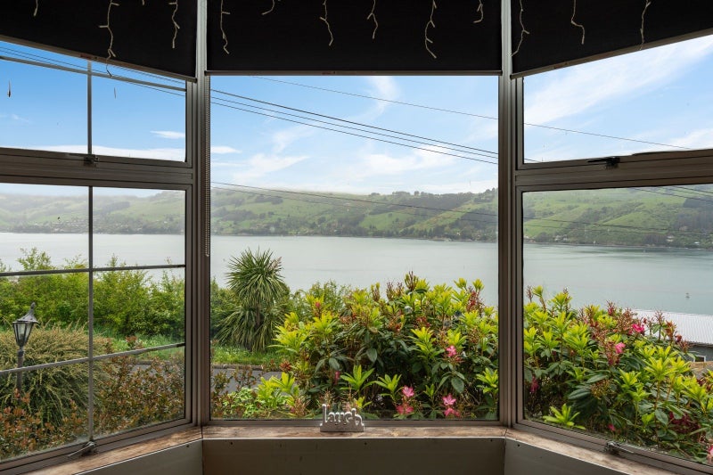 13 Junction Road, Ravensbourne, Dunedin - Carousel 1