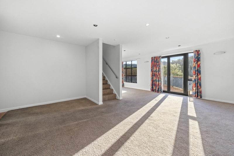 124B The Ridgeway, Mornington, Wellington - Carousel 1
