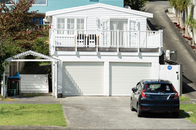 3/15 Nihill Crescent, Mission Bay, Auckland - Carousel 1