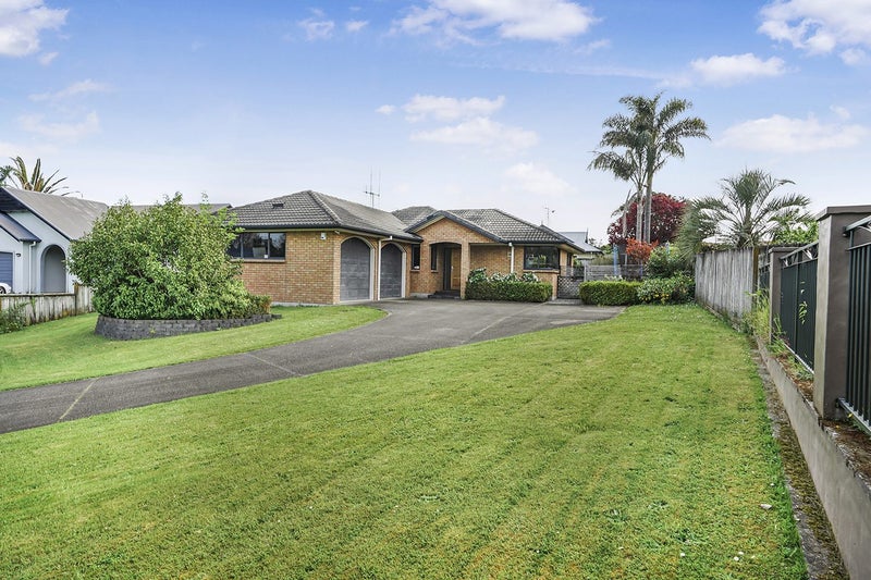 4 Dugald Court, Rototuna, Hamilton - Carousel 2