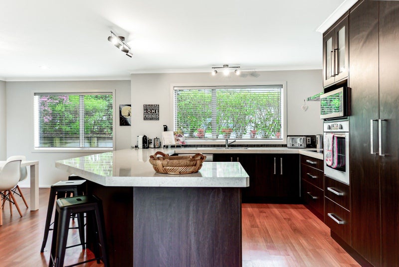 15 The Dales, Dinsdale, Hamilton - Carousel 2