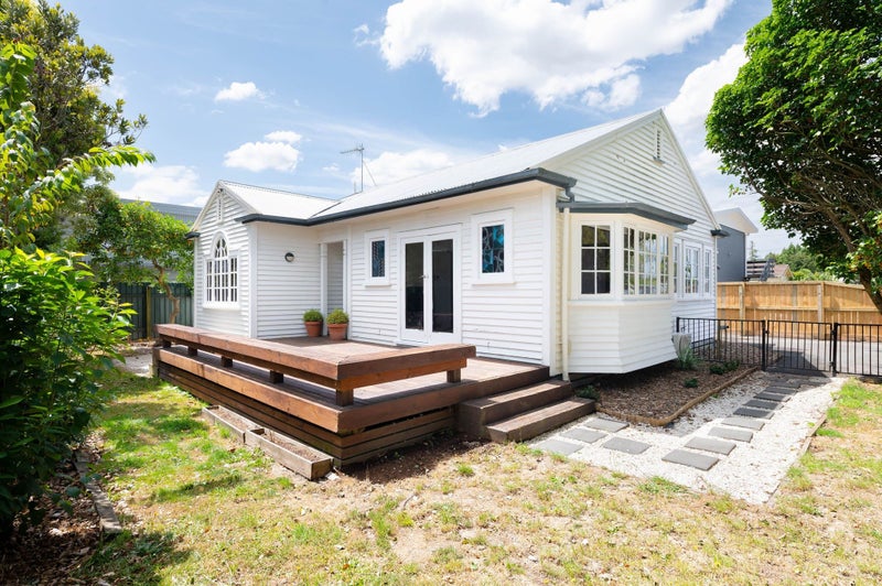 2A Masons Avenue, Hamilton East, Hamilton - Carousel 2