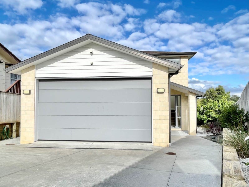 50A Lewisham Street, Highland Park, Auckland - Carousel 2