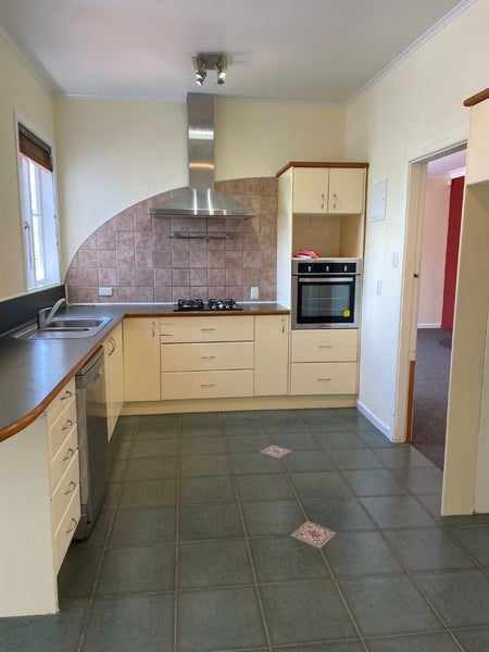 1/15 Gilfillan Street, Blockhouse Bay, Auckland - Carousel 2