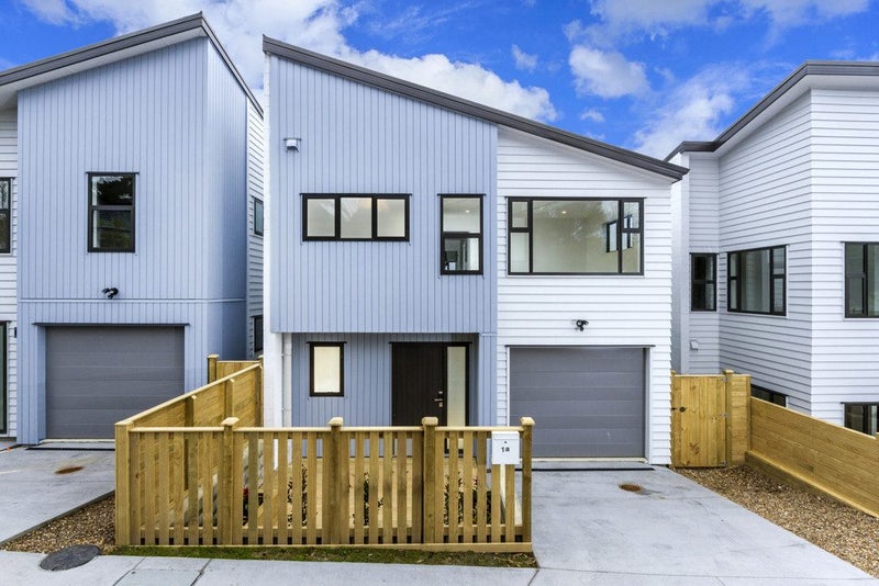 1A Rimu Rise, Albany, Auckland - Carousel 1