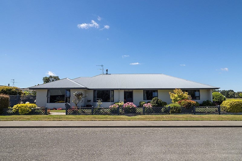 31 Tarbottons Road, Tinwald, Ashburton - Carousel 16