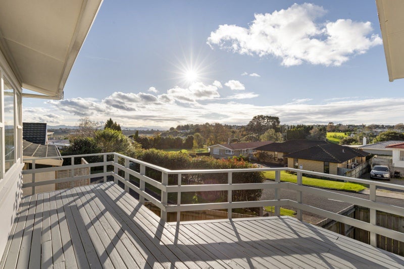 24 Otumoetai Road, Judea, Tauranga - Carousel 1