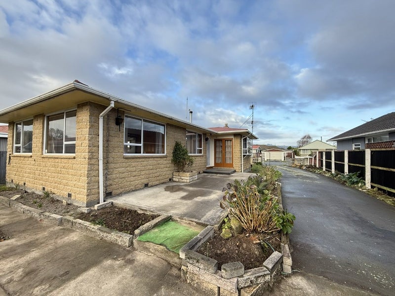 40 Frensham Crescent, Woolston, Christchurch - Carousel 15