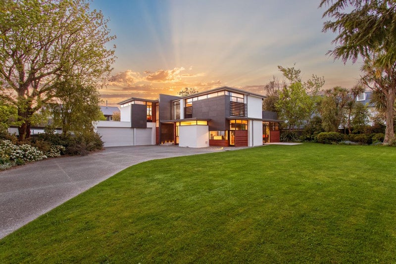 91 Carlton Mill Road, Merivale, Christchurch - Carousel 1