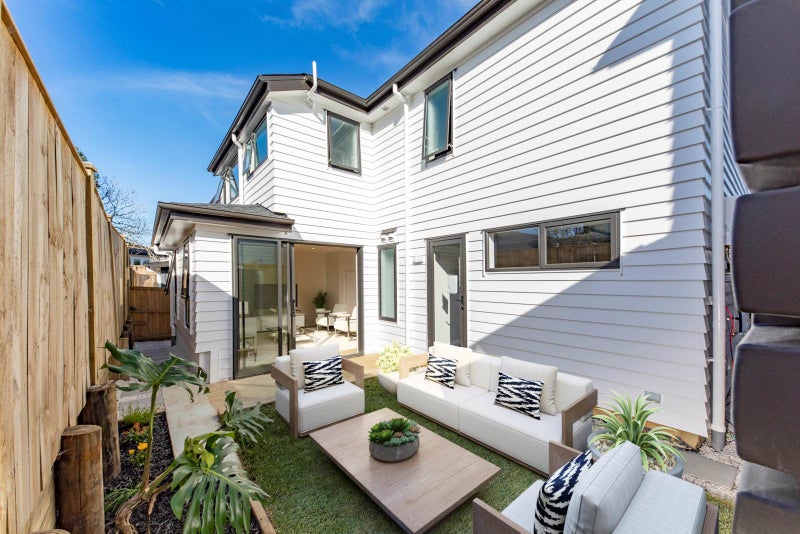 6B Lyndhurst Street, Wai o Taiki Bay, Auckland - Carousel 2