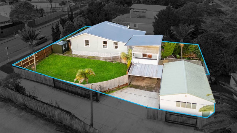 129 Sunnyside Road, Sunnyvale, Auckland - Carousel 2