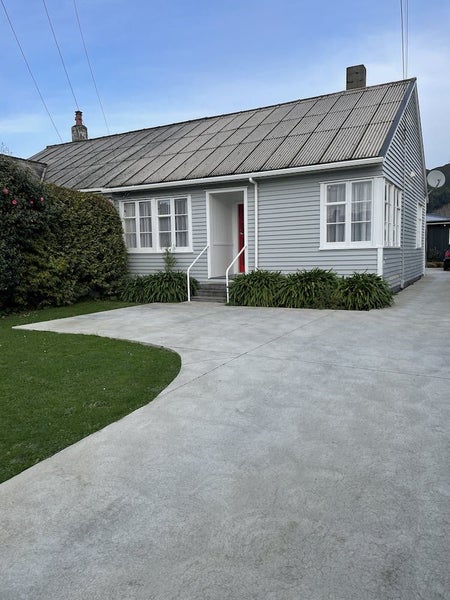 14 Rata Street, Naenae, Lower Hutt - Carousel 2