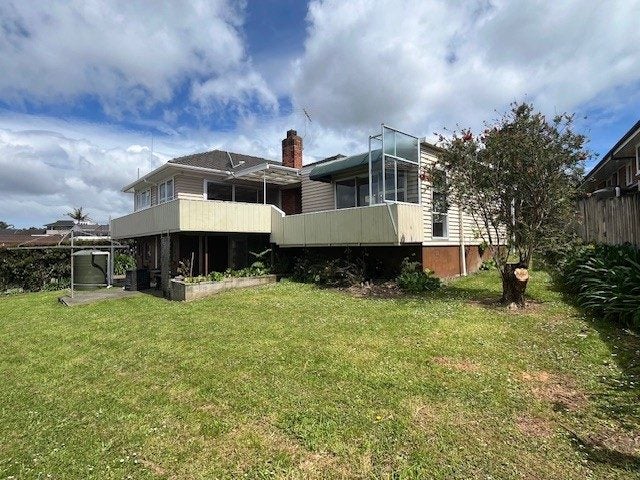 63 Litten Road, Cockle Bay, Auckland - Carousel 34