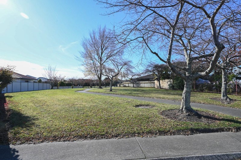 15 Gresham Place, Taradale, Napier - Carousel 19