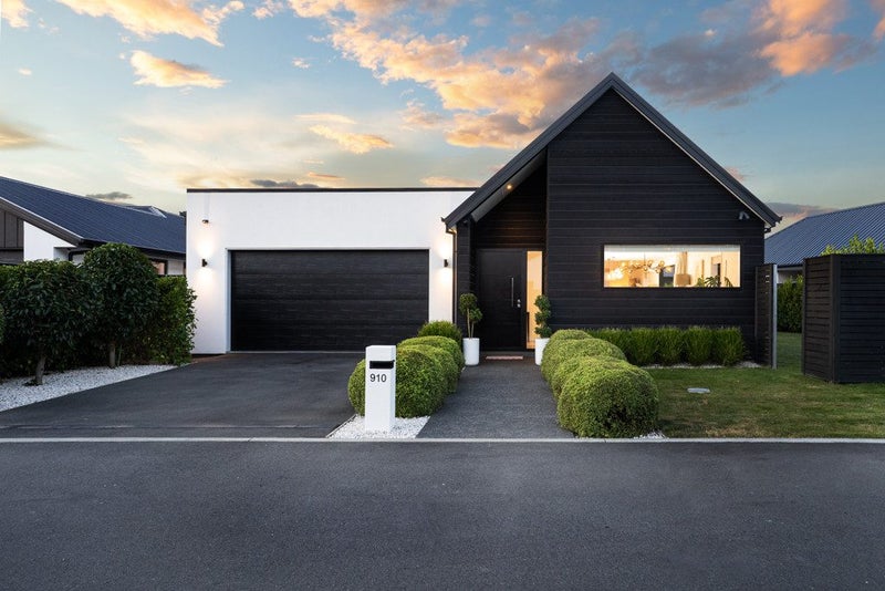 910 Cashmere Road, Halswell, Christchurch - Carousel 1