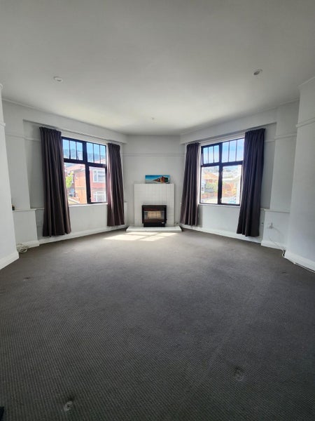 6/24 Elizabeth Street, Mount Victoria, Wellington - Carousel 2