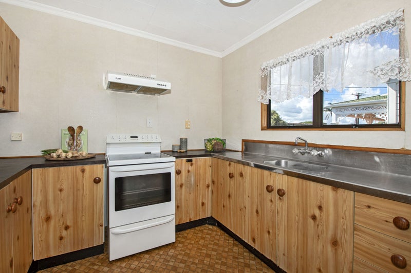 1/77 Kamo Road, Kensington, Whangarei - Carousel 2