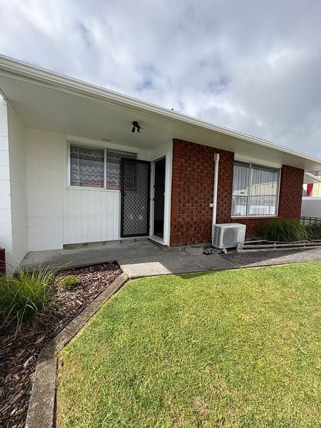 1B Saltash Street, Upper Vogeltown, New Plymouth - Carousel 2