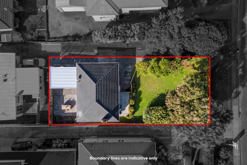 54A Waipani Road, Te Atatu Peninsula, Auckland - Carousel 2