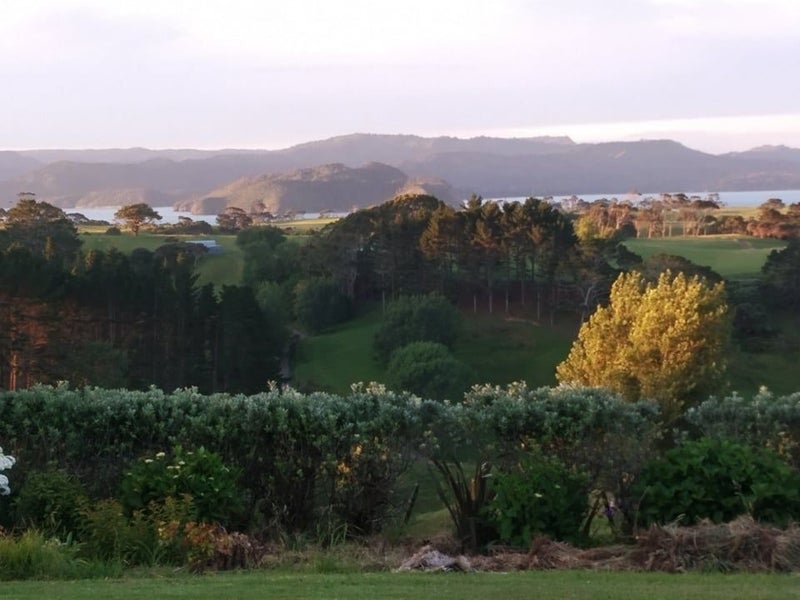 201 Grahams Beach Road, Waiuku - Carousel 2