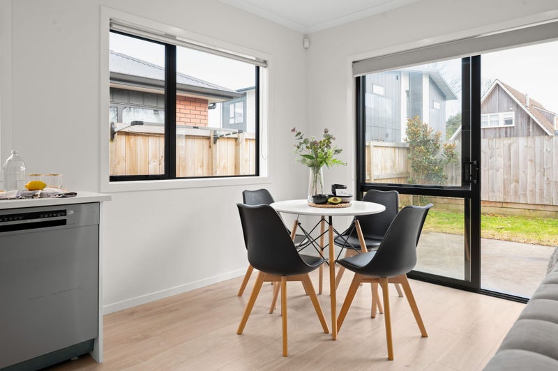 3/146 Hukanui Road, Chartwell, Hamilton - Carousel 2