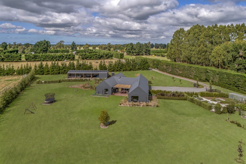 338 Two Chain Road, Christchurch - Carousel 1