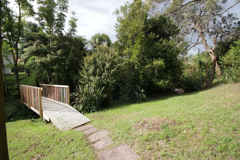 34 Sunnyside Road, Sunnyvale, Auckland - Carousel 14