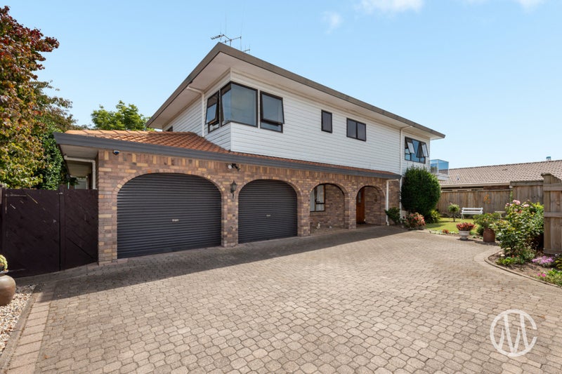 27A Clivedene Street, Matua, Tauranga - Carousel 1