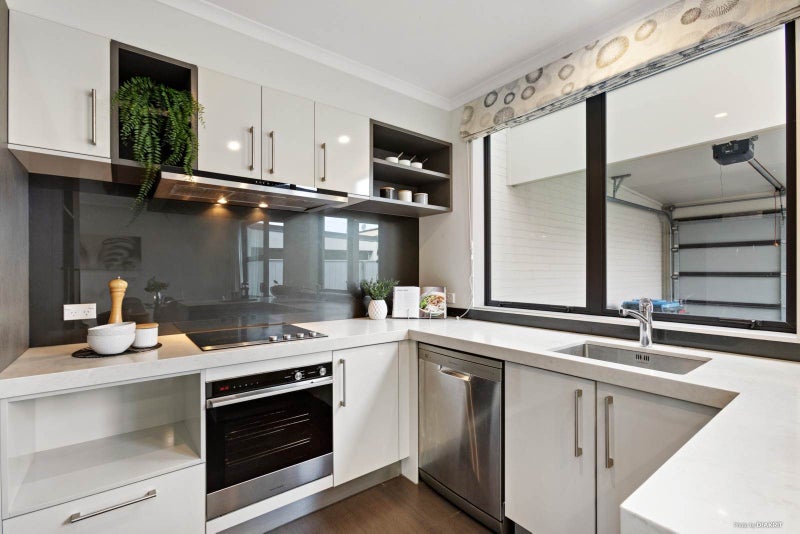 26 Bluegrey Avenue, Stonefields, Auckland - Carousel 1