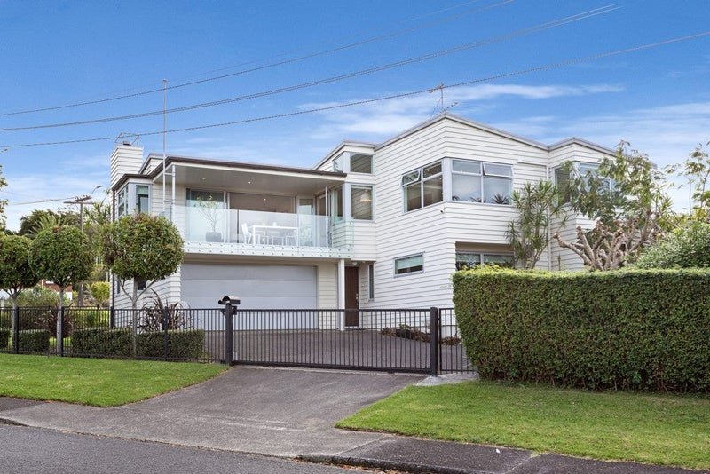 1 Riverview Road, Panmure, Auckland - Carousel 1