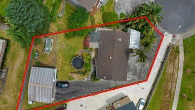 9 Malibu Grove, Bayview, Auckland - Carousel 1
