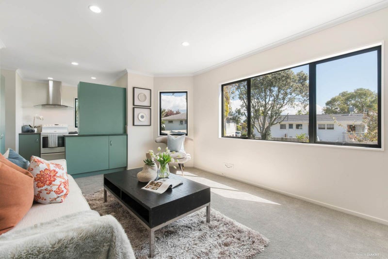 10A Tamahere Drive, Glenfield, Auckland - Carousel 2