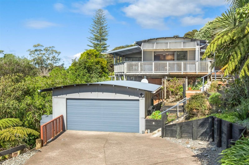 37 Te Toki Road, Ostend, Waiheke Island - Carousel 1