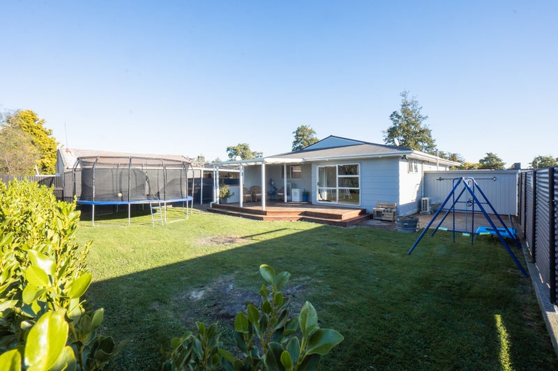 11 Amberley Avenue, Westbrook, Palmerston North - Carousel 1