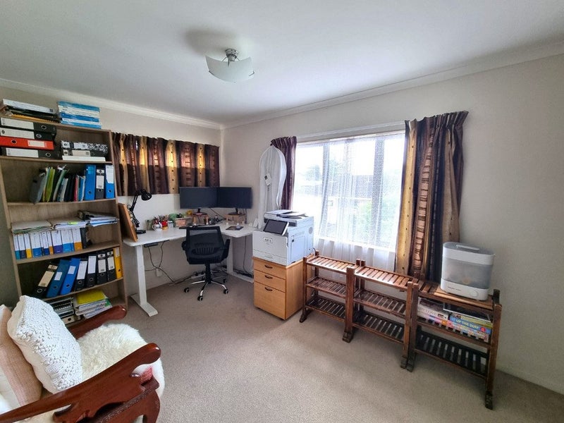 24 Roy Douglas Place, Favona, Auckland - Carousel 10