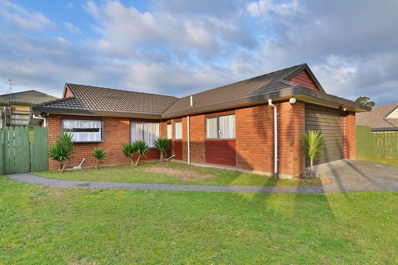 35 Nearco Street, Randwick Park, Auckland - Carousel 1