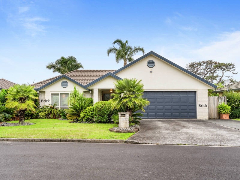 9 Corfield Way, Burswood, Auckland - Carousel 1