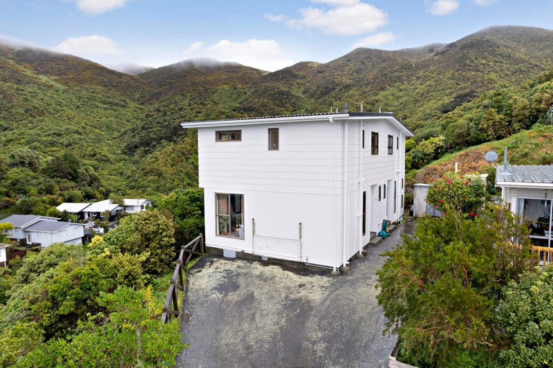 3A Ngarimu Grove, Ngaio, Wellington - Carousel 1