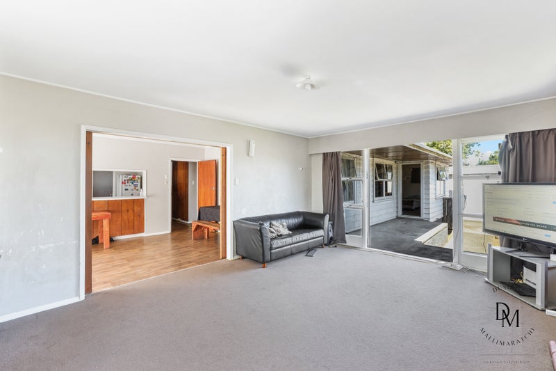 114 Shifnal Drive, Randwick Park, Auckland - Carousel 2