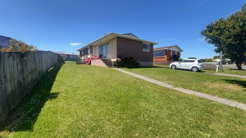 107 Dunbeath Crescent, Kew, Invercargill - Carousel 2