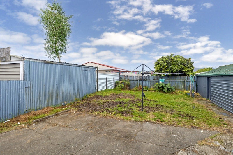 24 Bayly Street, Te Hapara, Gisborne - Carousel 21