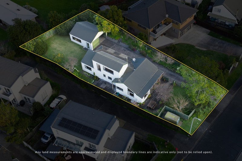 22 Motu Place, Mount Wellington, Auckland - Carousel 22