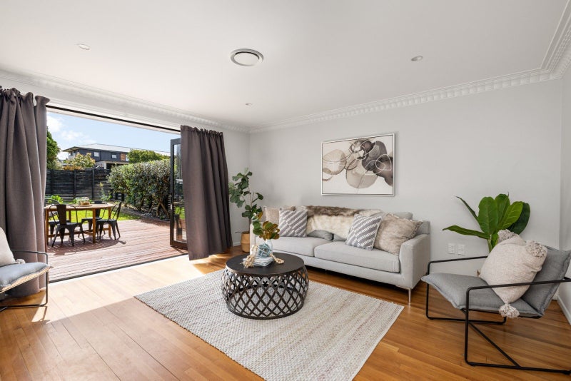 44A Brookfield Terrace, Brookfield, Tauranga - Carousel 1