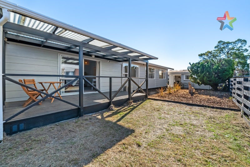 51 Olive Terrace, Paraparaumu Beach, Paraparaumu - Carousel 2