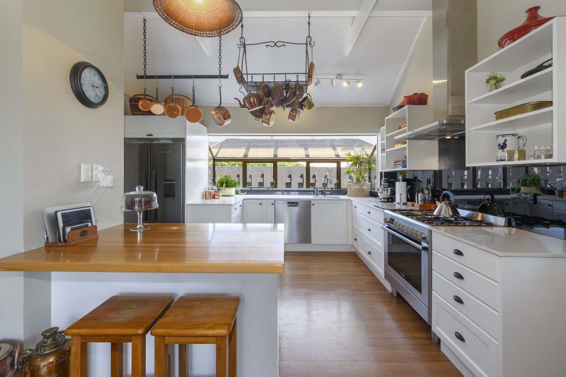 28 Shelley Street, Otumoetai, Tauranga - Carousel 2