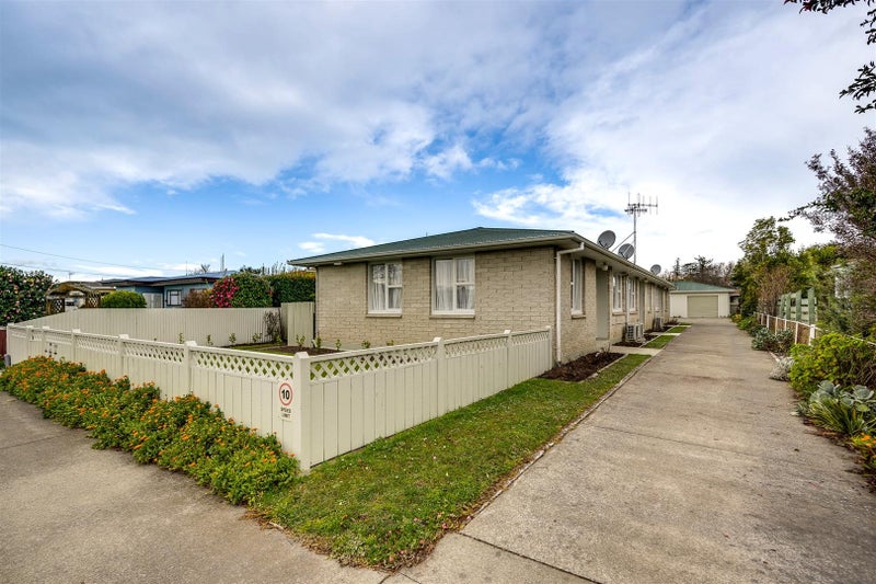 200 Lumsden Road, Akina, Hastings - Carousel 1