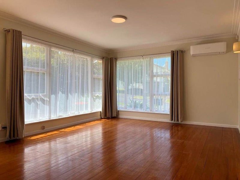 39 Thatcher Street, Mission Bay, Auckland - Carousel 2