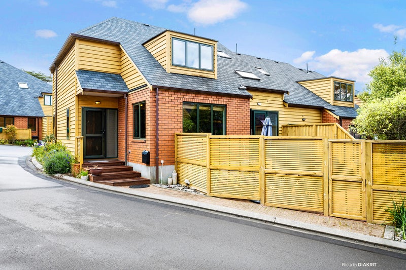 59 Futuna Close, Karori, Wellington - Carousel 2