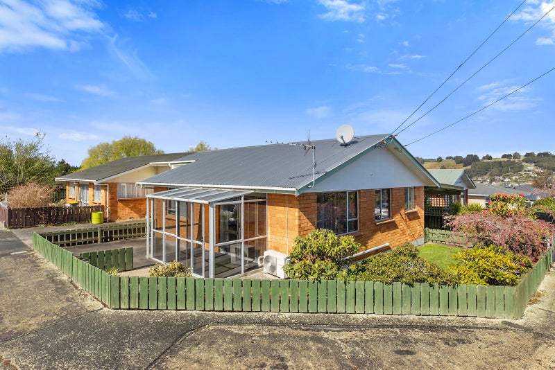 33B Christie Street, Abbotsford, Dunedin - Carousel 1